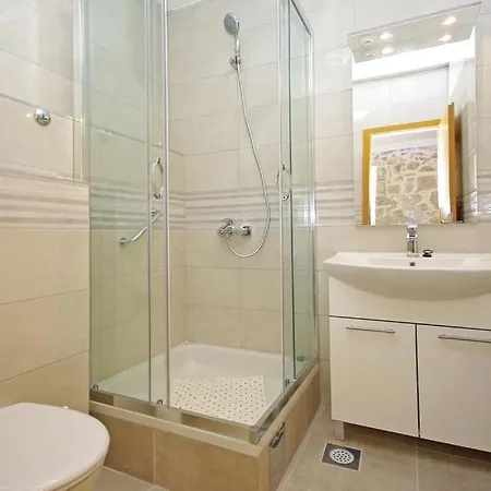 Ursula * ポドゥゴラ