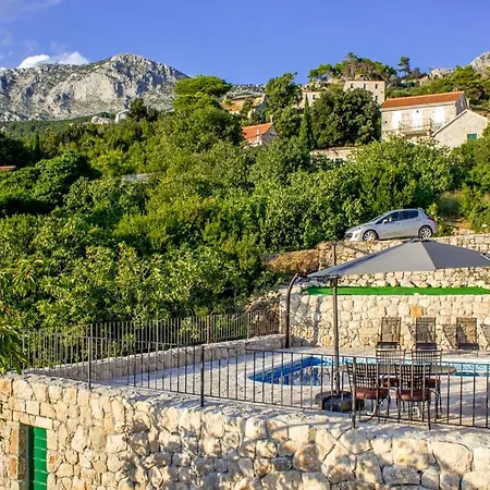 Ursula * Podgora (Split-Dalmatia)